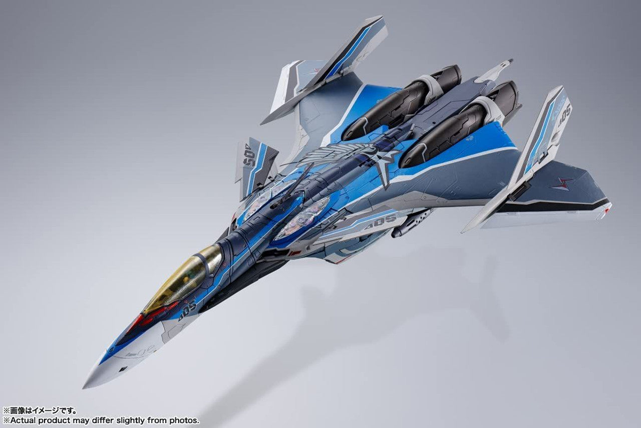 Bandai DX Chogokin VF-31AX Kairos Plus Hayate Immelmann Use