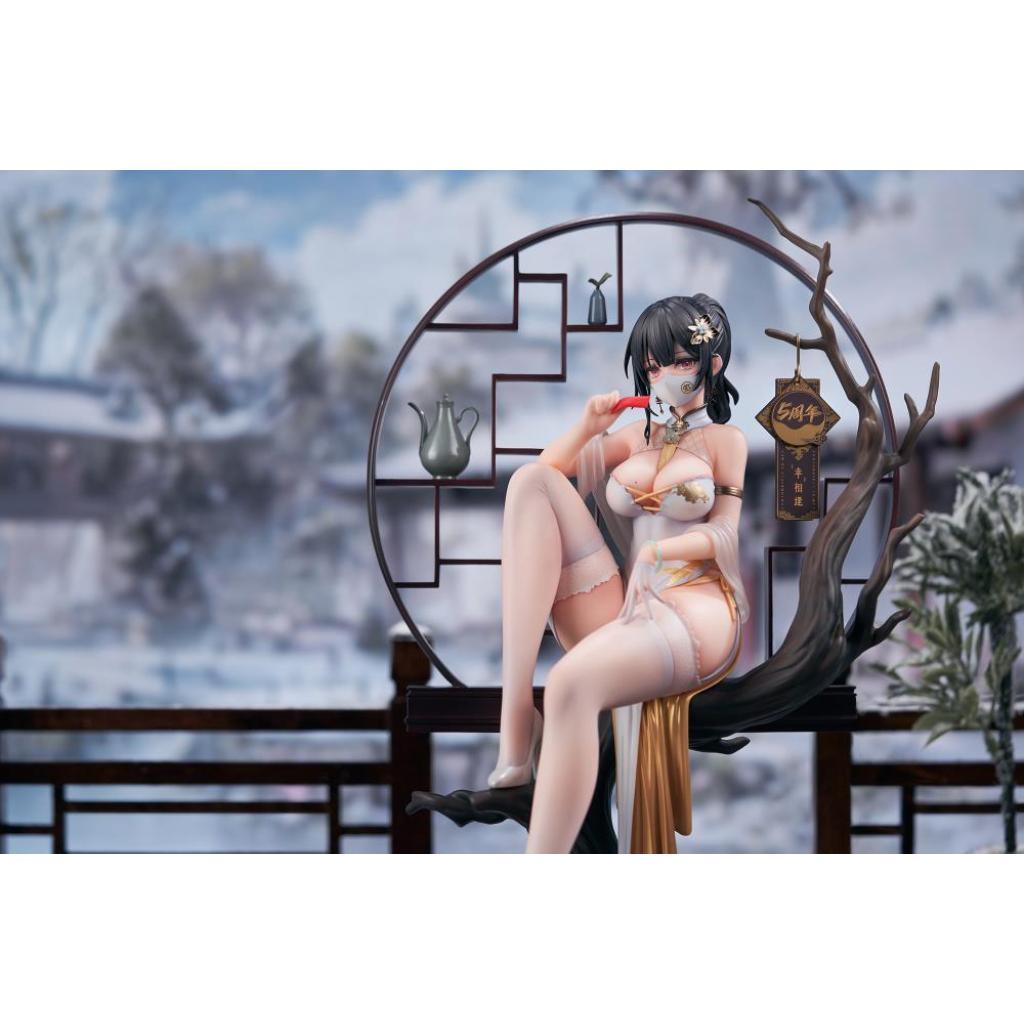 Xiami China Dress Step On Snow Ver. Figurine