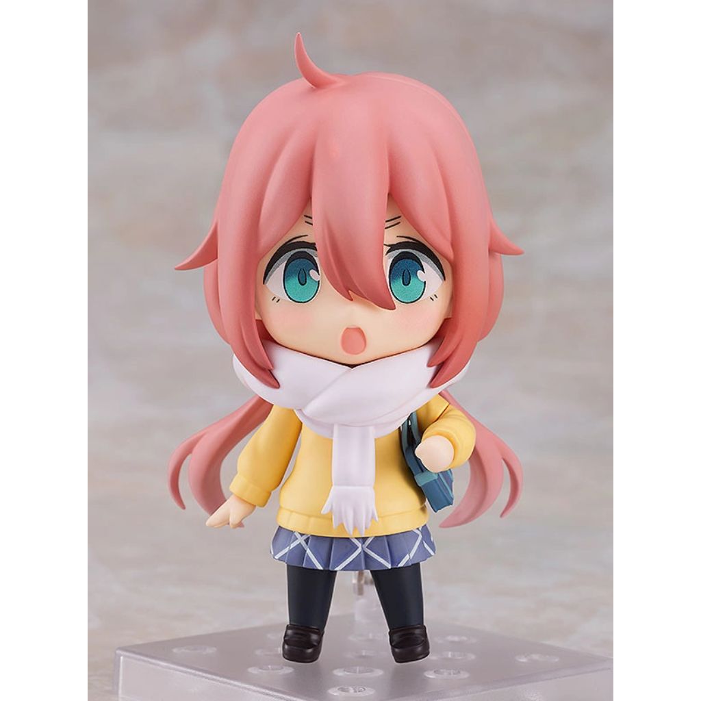 Nendoroid 2189 Laid-Back Camp - Nadeshiko Kagamihara: School Uniform Ver.