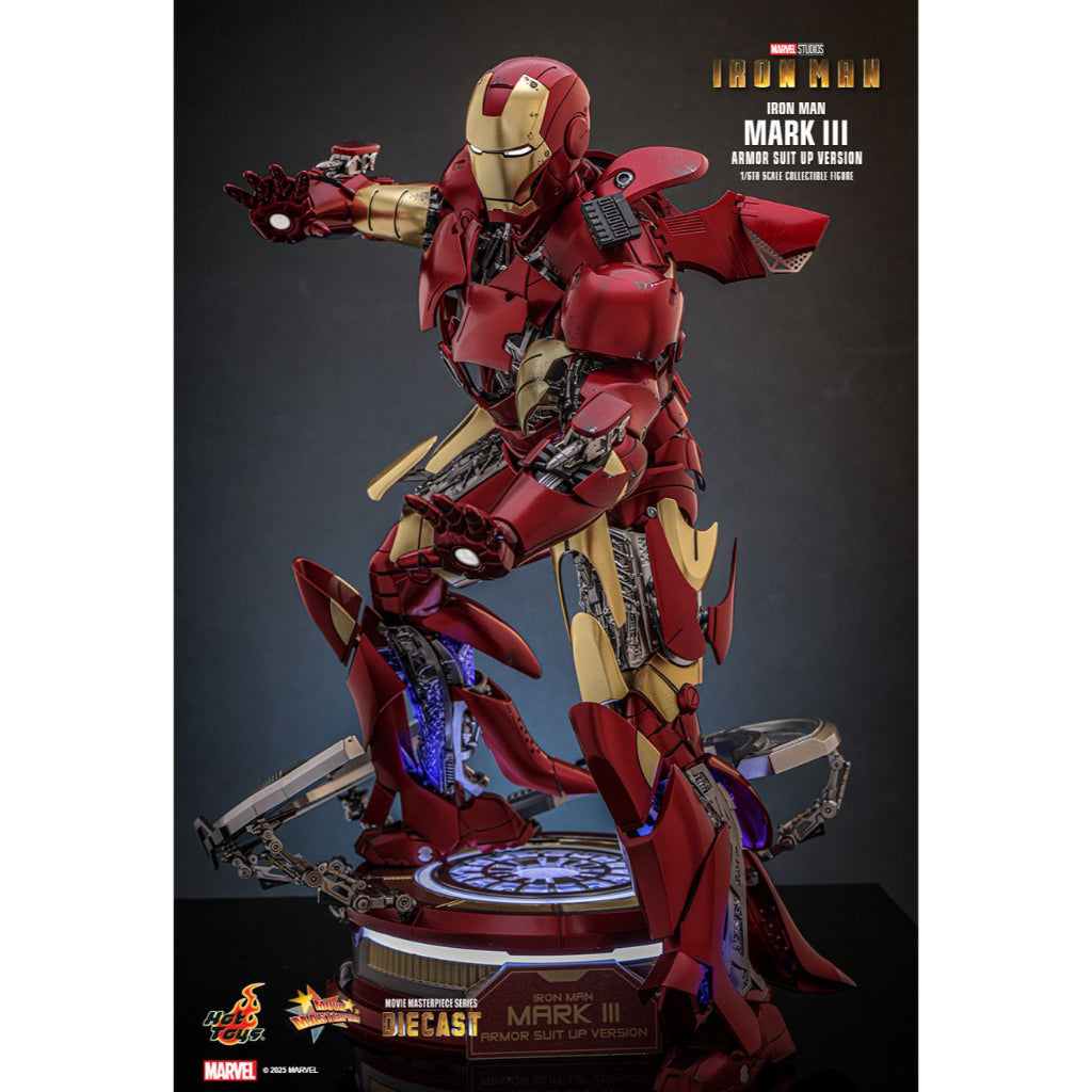 MMS825D72 - Iron Man 1/6th Scale Iron Man Mark III (Armor Suit Up Version)