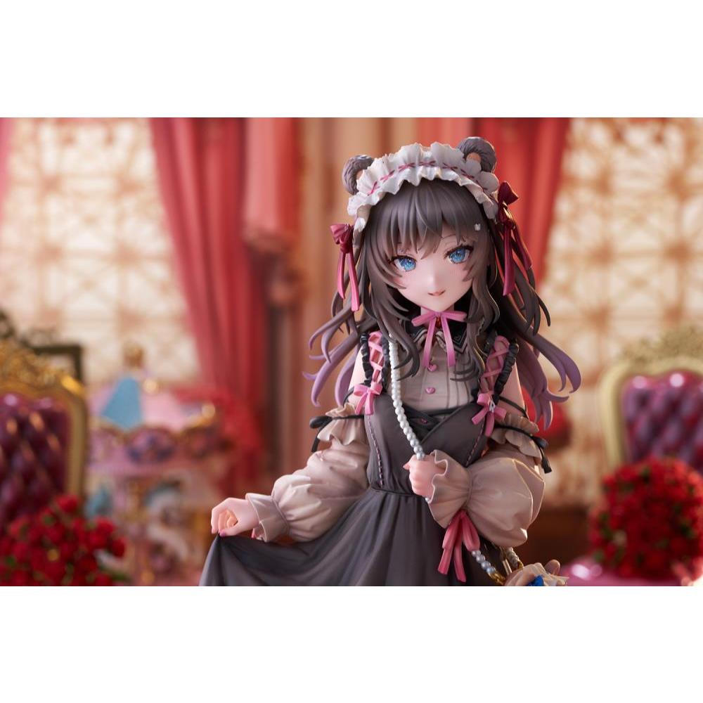 R-Chan Gothic Lolita Ver. Figurine Illustration By Momoko