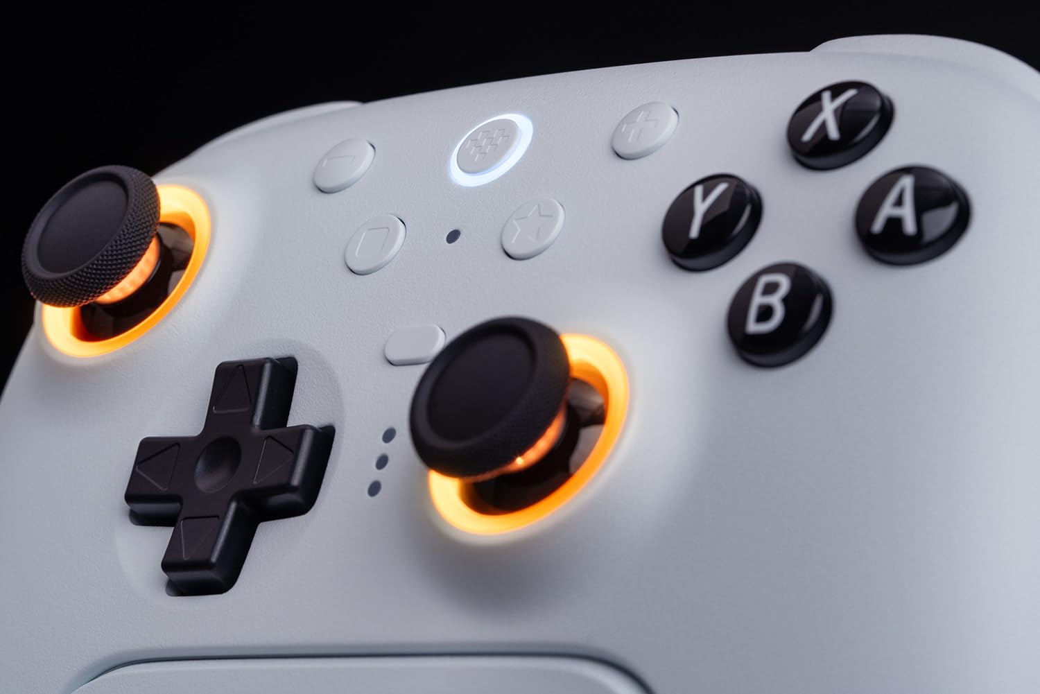 8BitDo Ultimate 2 Bluetooth Controller w/ Charging Dock - White