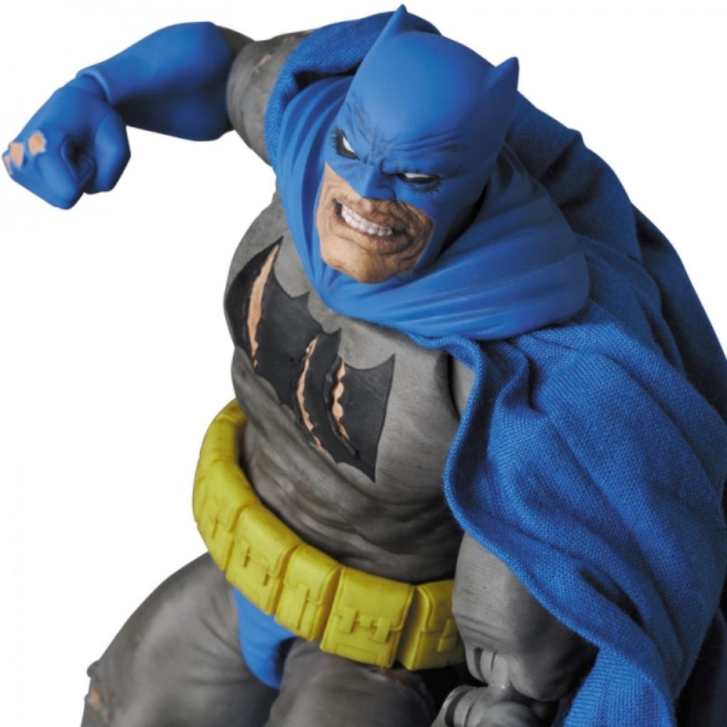 MAFEX 119 Batman The Dark Knight Returns - Batman (TDKR: The Dark Knight Triumphant)