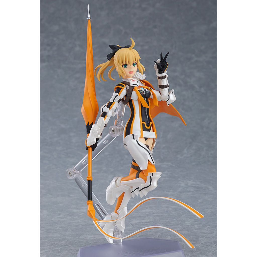 Figma SP-128 GOODSMILE RACING & TYPE-MOON RACING - Altria Pendragon Racing ver.