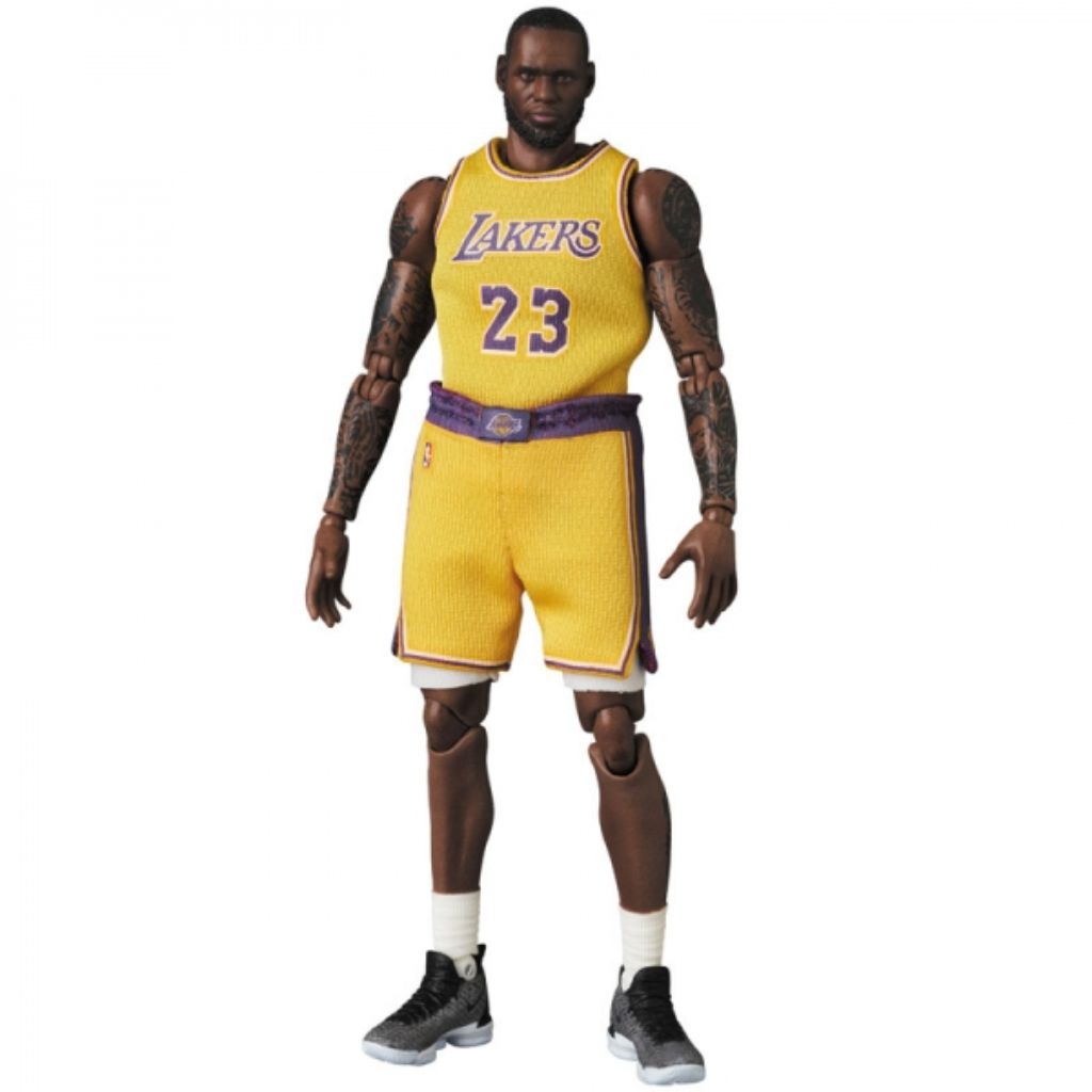 MAFEX 127 NBA - LeBron James (Los Angeles Lakers)