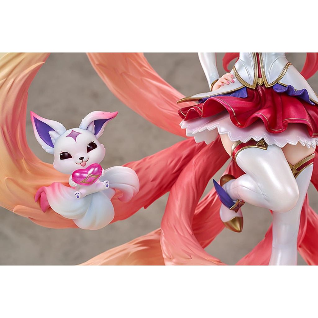 League Of Legends - Star Guardian Ahri Figurine