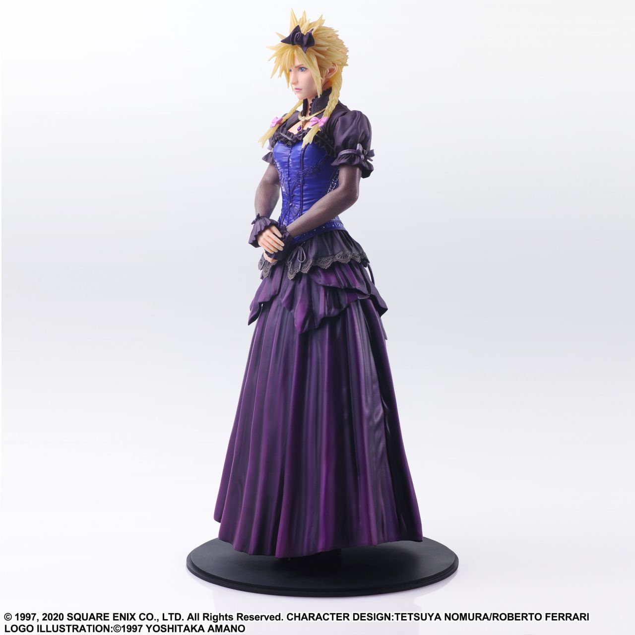 Square Enix Final Fantasy VII Remake Static Arts - Cloud Strife Dress Ver.