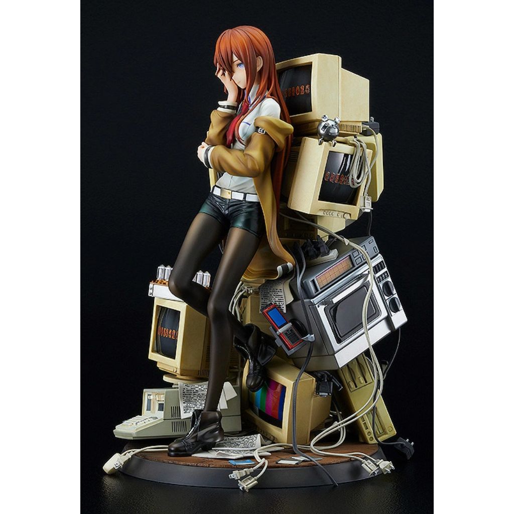 Steins; Gate - Kurisu Makise Reading Steiner Figurine