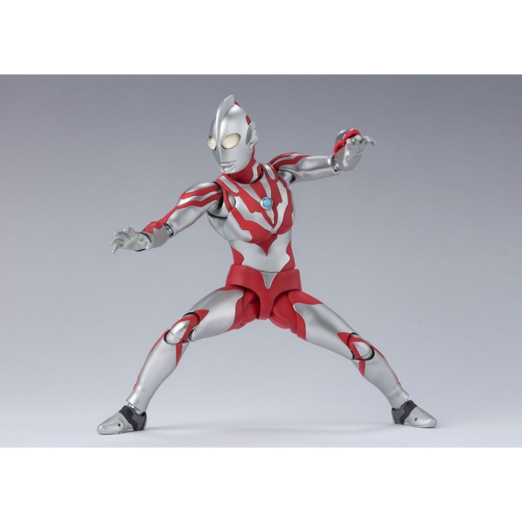 *S.H.Figuarts Ultraman Ribut (Subjected To Allocation)