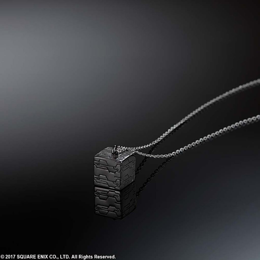 NieR:Automata Silver Necklace - Black Box
