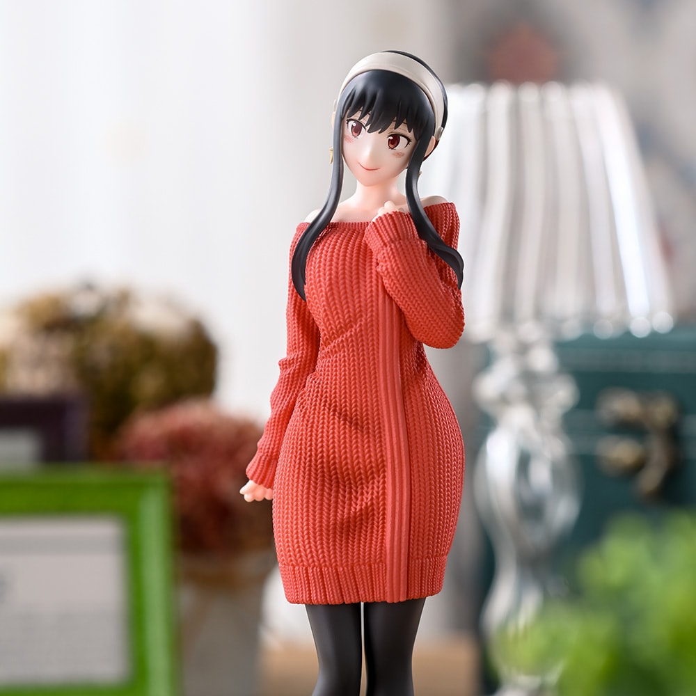 SEGA PM Yor Forger Casual Wear SPY x FAMILY Figure