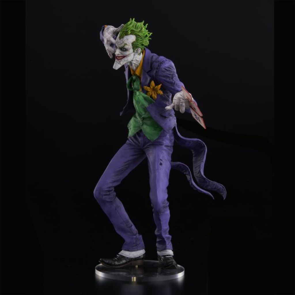 Batman - Sofbinal Joker Laughing Purple Ver. Figurine