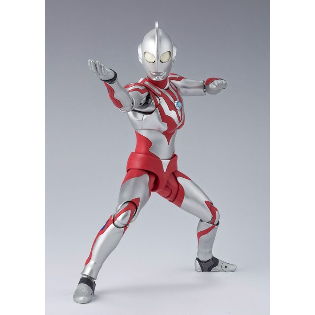 Bandai S.H.Figuarts Ultraman Ribut