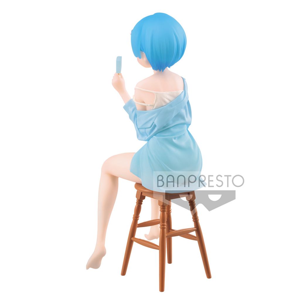 Banpresto Rem Relax Time Summer Ver Re:Zero Starting Life In Another World