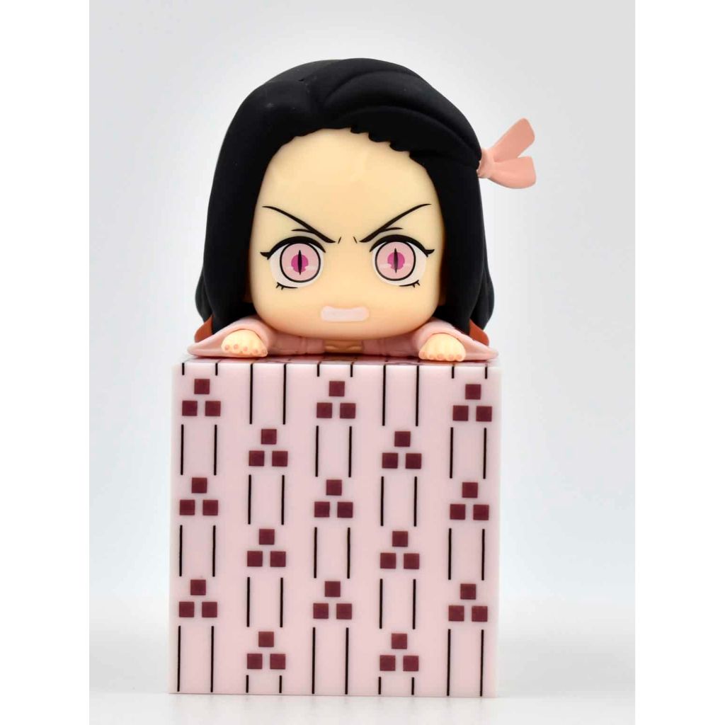 FuRyu Nezuko Collection Ver B Kimetsu No Yaiba Hikkake Figure