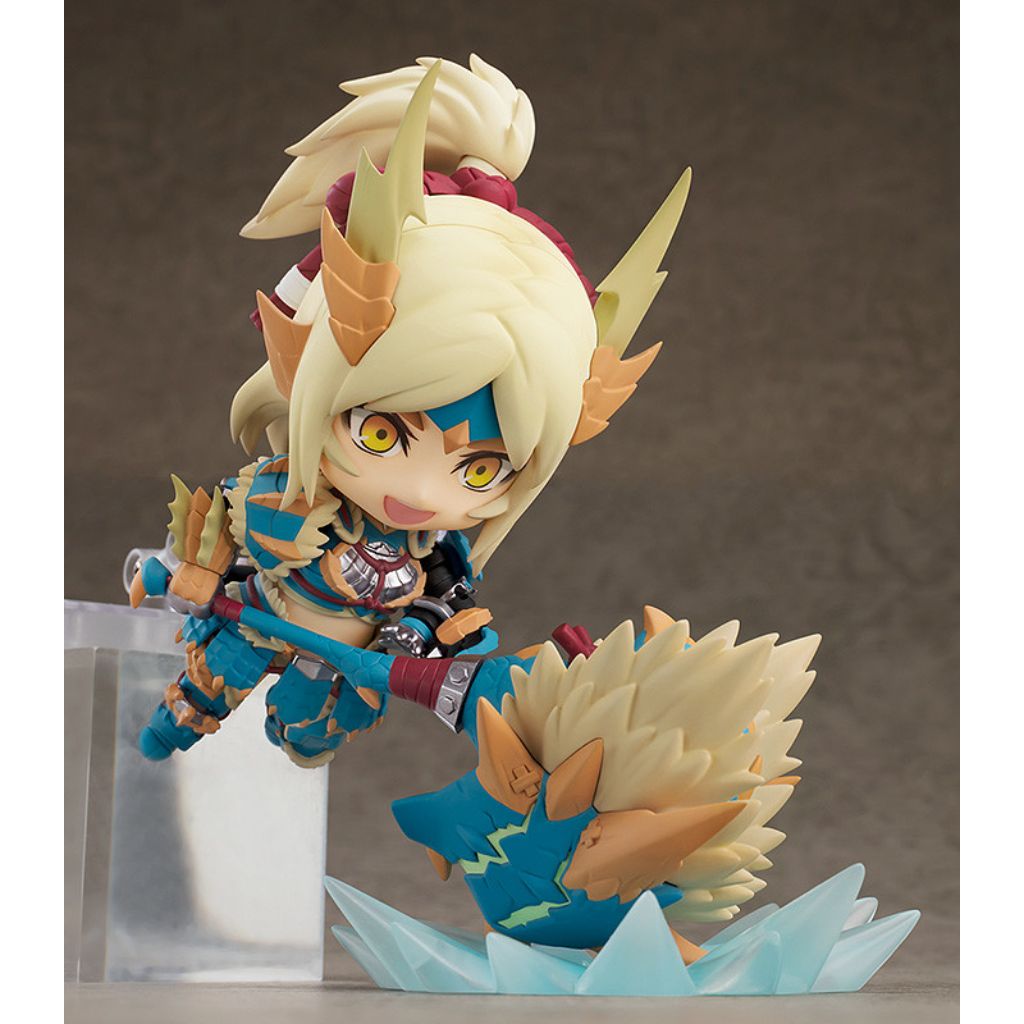 Nendoroid 1407-DX Hunter Female Zinogre Alpha Armor Ver DX Monster Hunter World-Iceborne