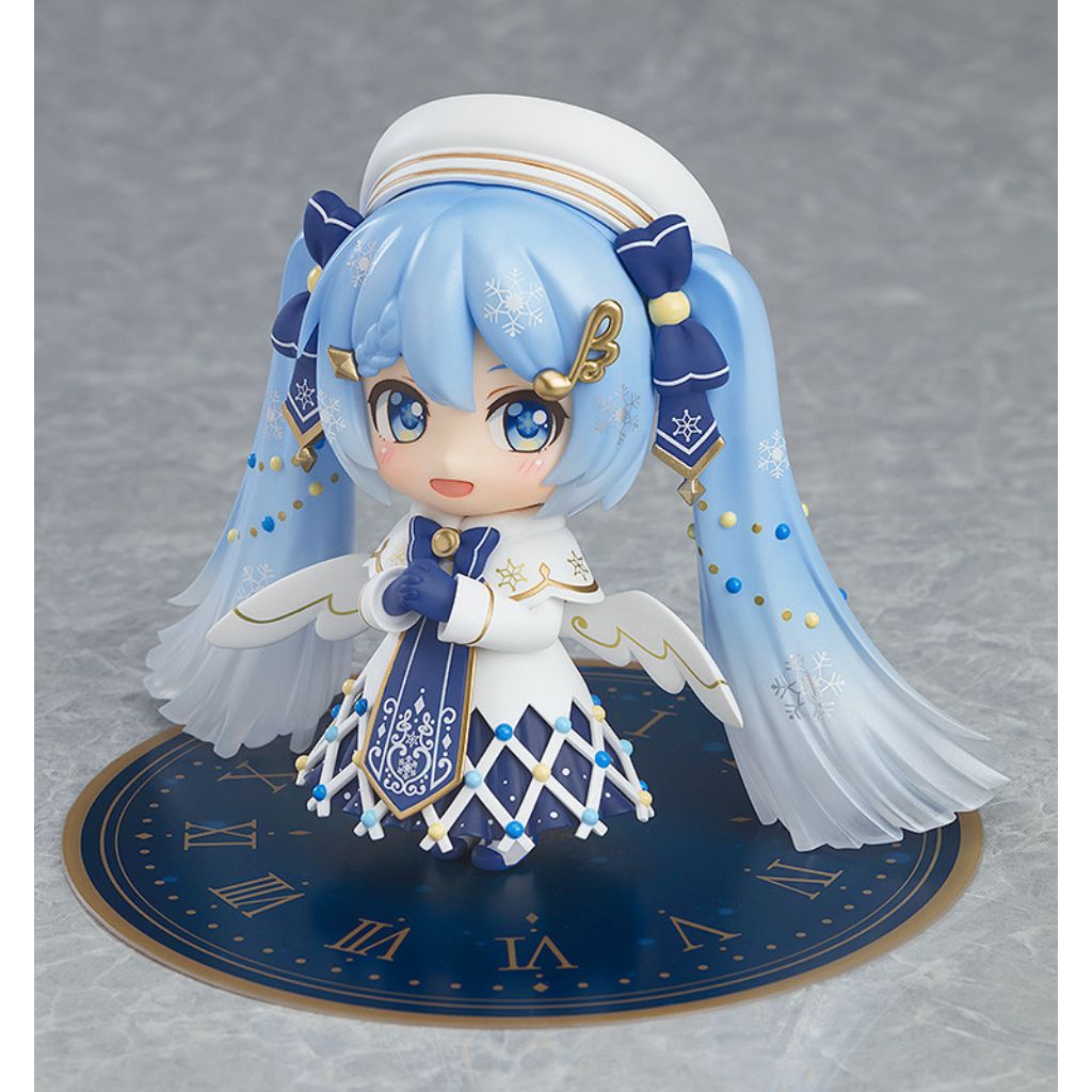 Nendoroid 1539 Snow Miku 2021 Glowing Snow Version