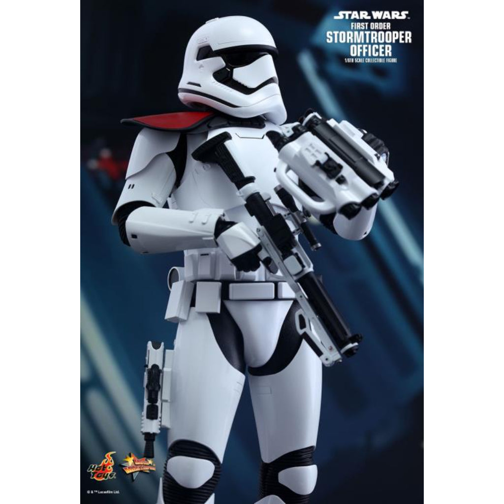 Hot Toys MMS335 First Order Officer & Stormtrooper