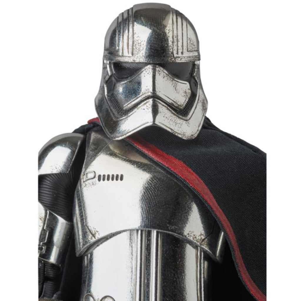 Medicom No.028 Captain Phasma Mafex Star Wars