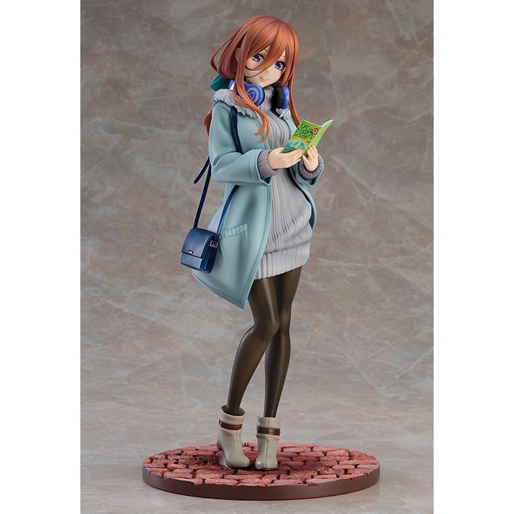 The Quintessential Quintuplets - Miku Nakano: Date Style Ver. Figurine