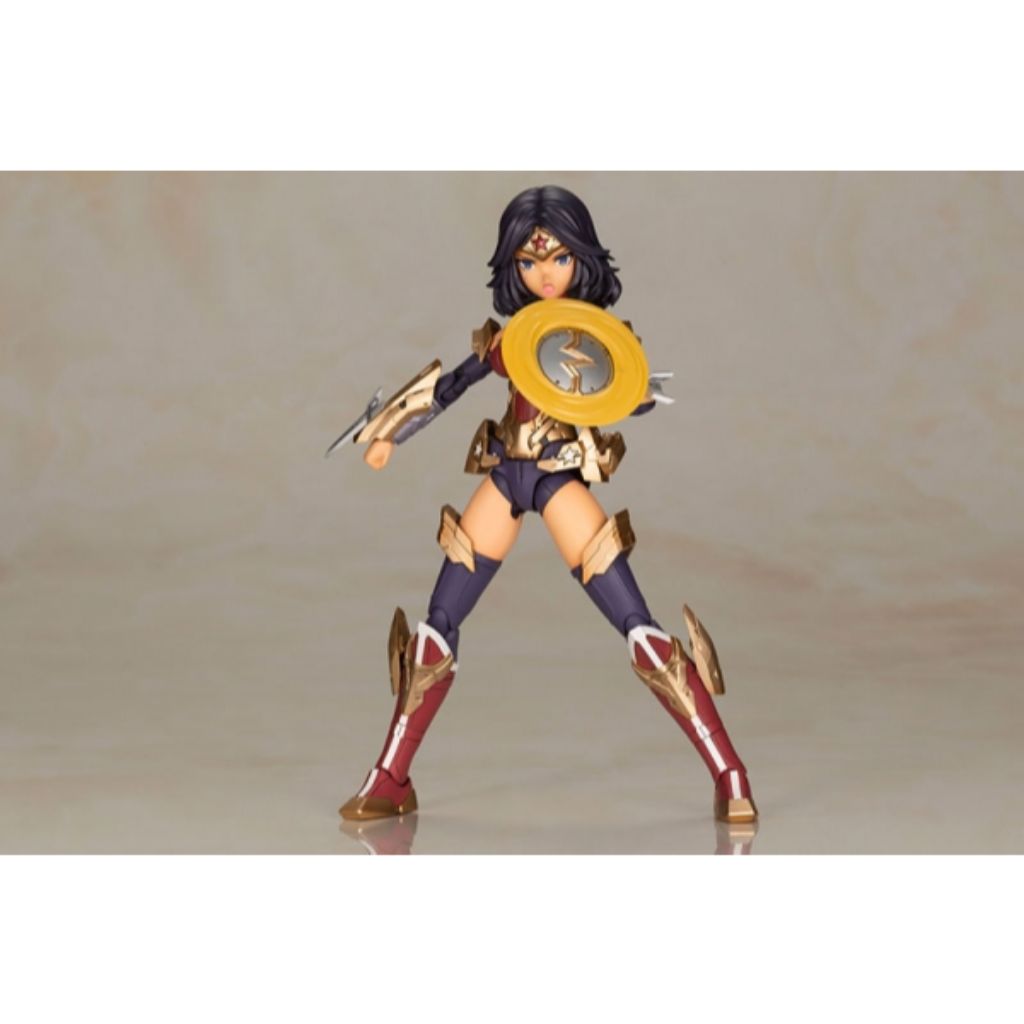 Kotobukiya Wonder Woman Humikane Shimada Ver. Plastic Model Kit