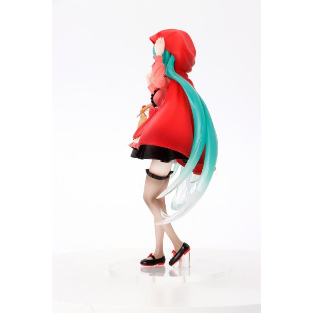 Taito Hatsune Miku Little Red Riding Hood Wonderland Figure
