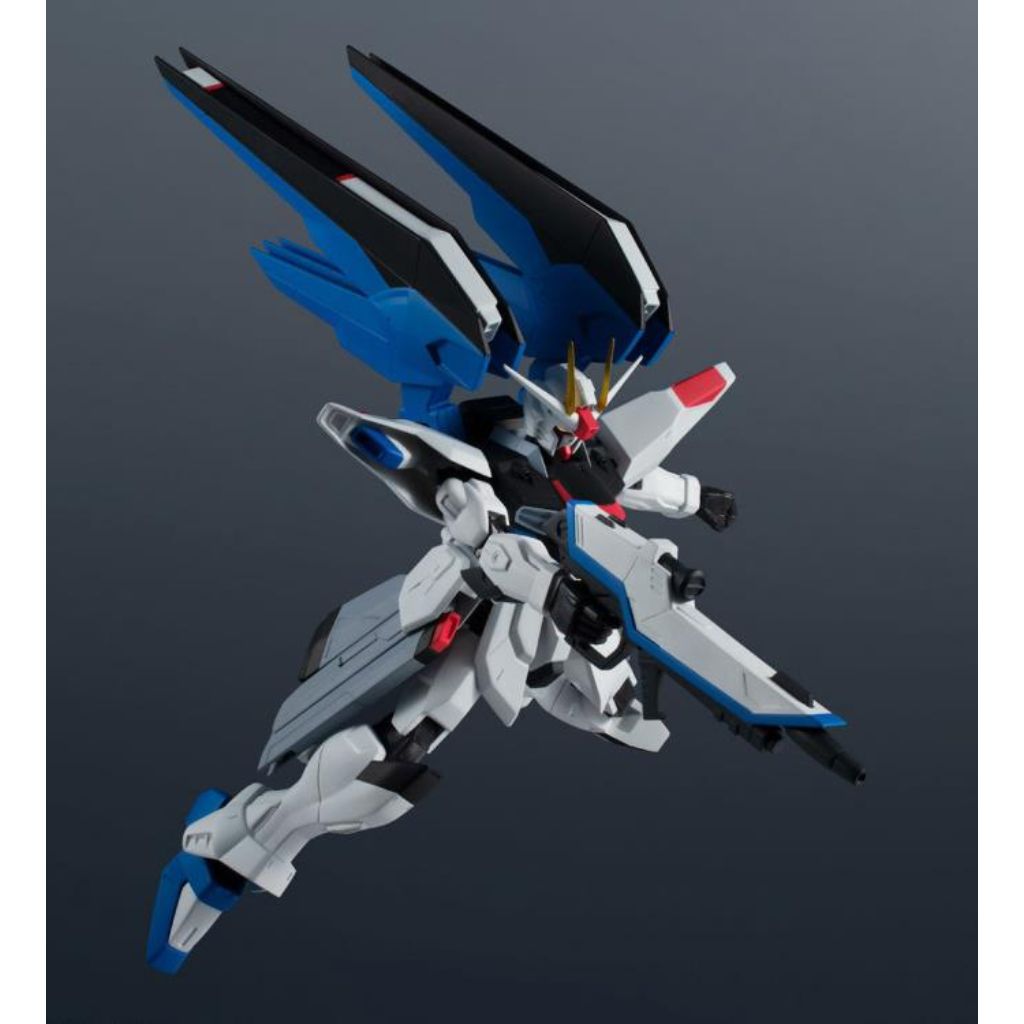 Bandai ZGMF-X10A Freedom Gundam Gundam Universe